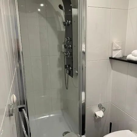 암 졸버레인 4* 에센