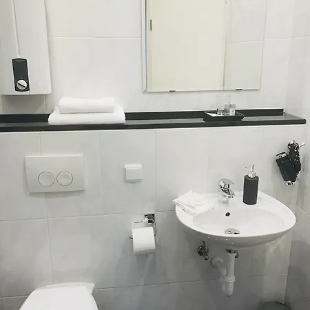 암 졸버레인 4* 에센