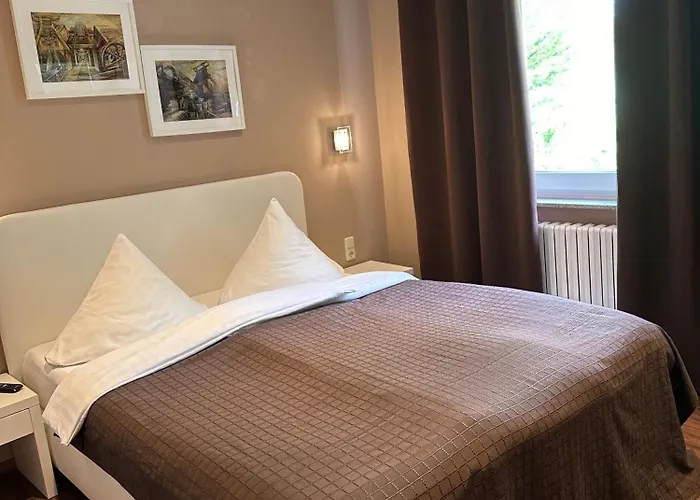 Am Zollverein Pensionat 4*