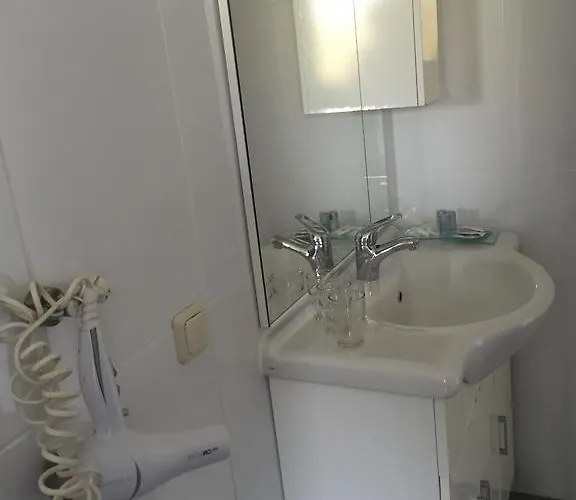 Πανσιόν Am Zollverein Έσσεν