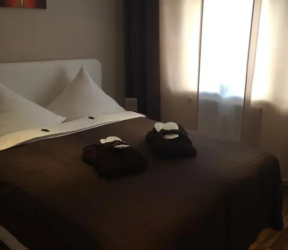 Pensionat Am Zollverein 4*